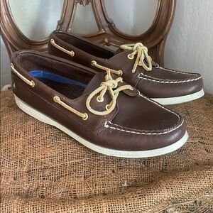 Sperry Brown and Cream Boat Shoes Timeless Design